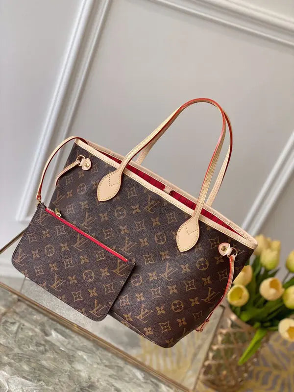 Louis Vuitton LV Neverfull Bag